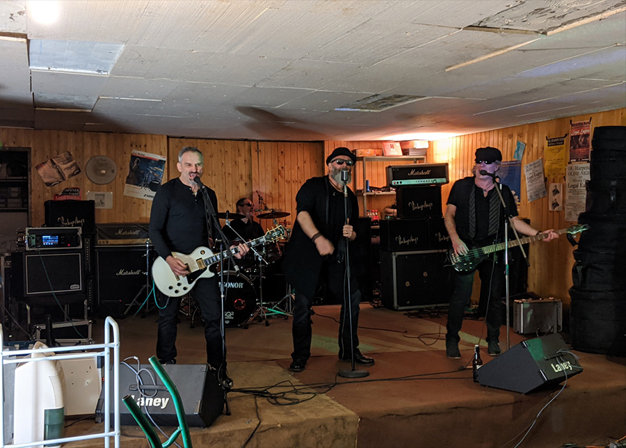 Band Full 4